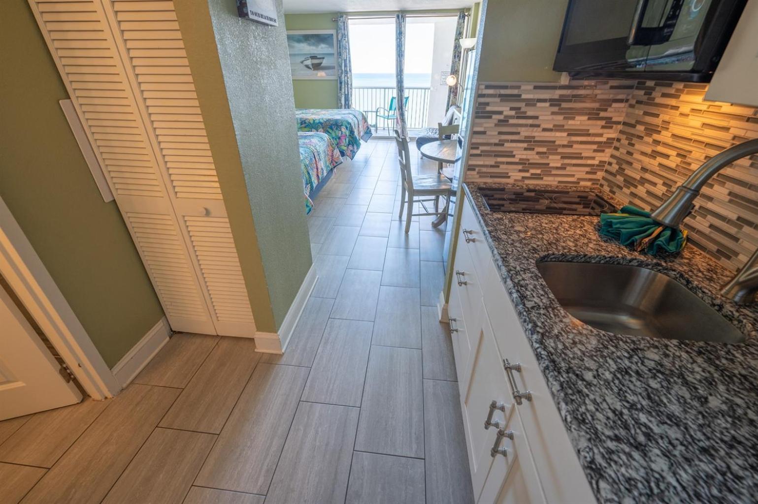 New Ocean Annie'S Oceanview Studio Heated Pools! شاطئ ميرتل المظهر الخارجي الصورة